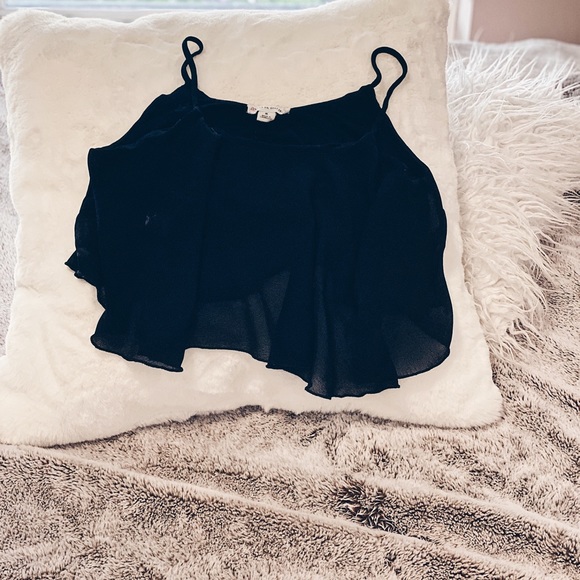 Black Chiffon Cropped Tank - Picture 2 of 4